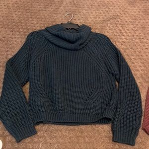 Turtle neck sweater